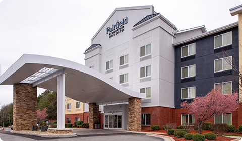 FAIRFIELD INN & SUITES